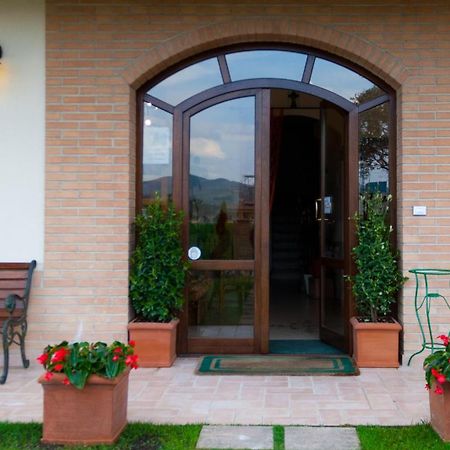 P&P Assisi Camere Bastia Umbra Exterior photo
